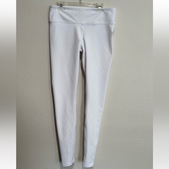 Lululemon - Picture 3 of 7